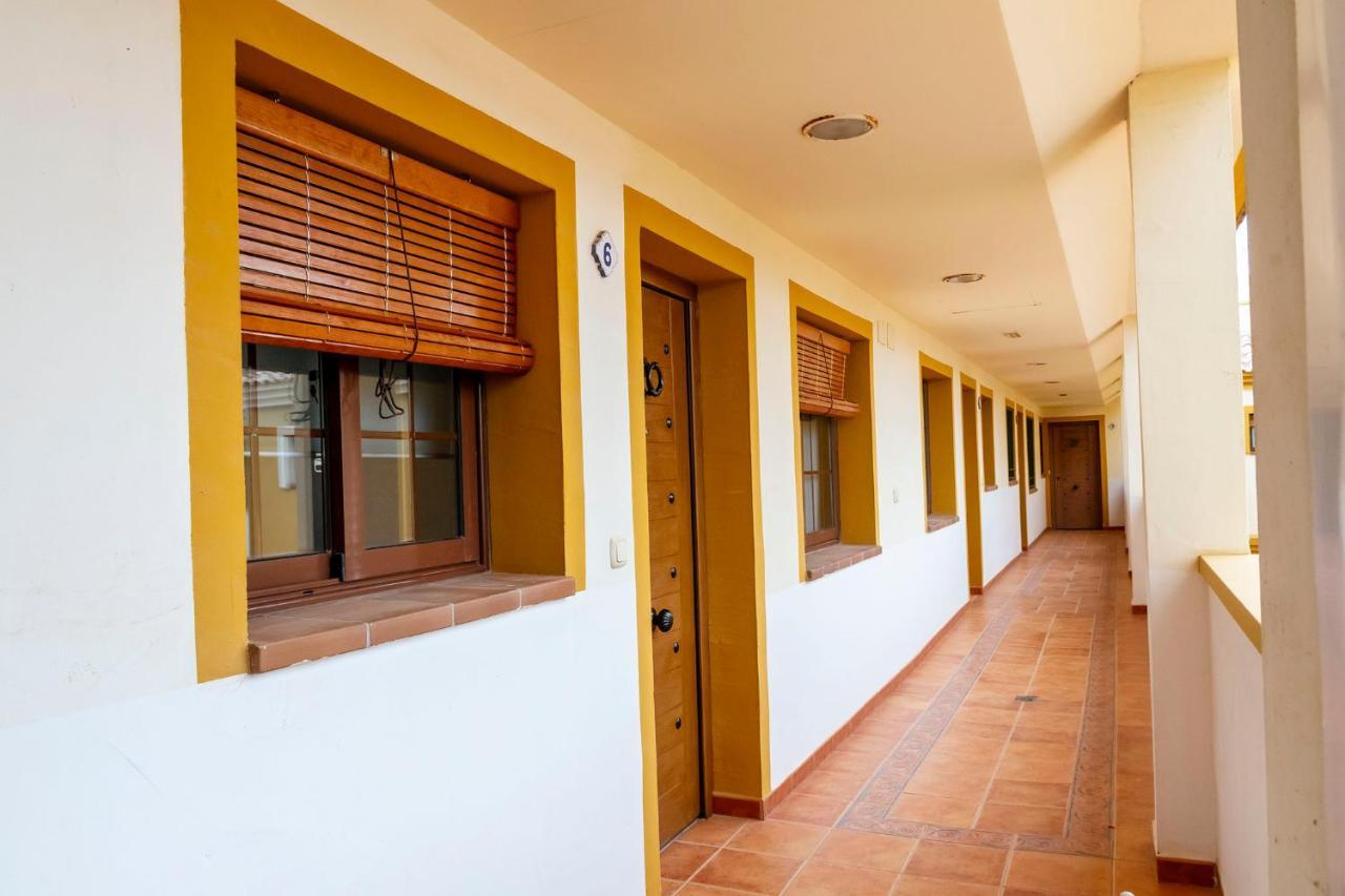 RodaAtico Con Terraza-Solarium Y Piscina 4-6 Personas Wifi A/Cアパートメント エクステリア 写真