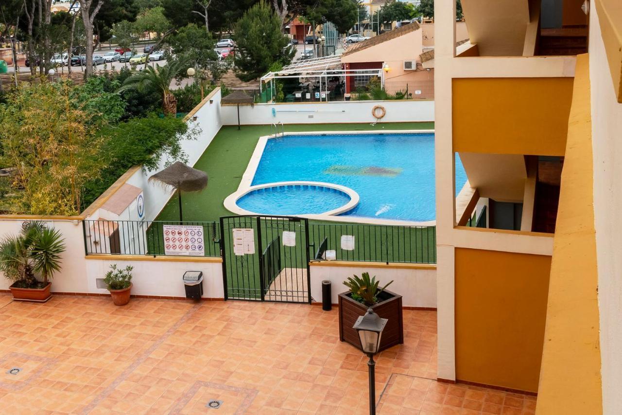 RodaAtico Con Terraza-Solarium Y Piscina 4-6 Personas Wifi A/Cアパートメント エクステリア 写真